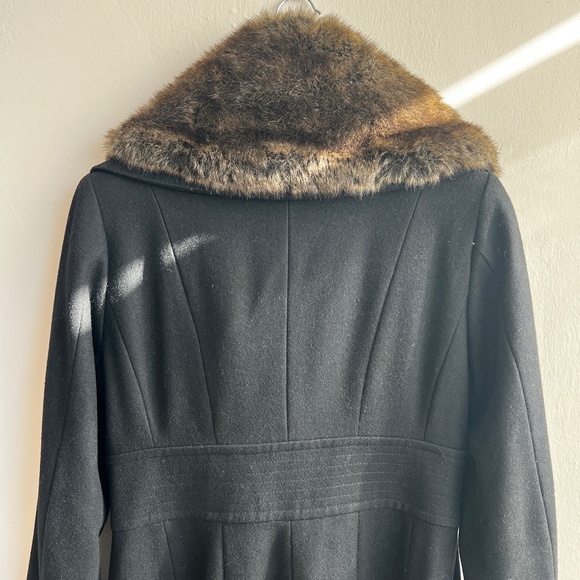 LE CHATEAU Wool Coat with Faux Fur Collar - Picture 9 of 13